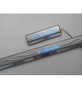 Накладки на пороги Ford FOCUS 2 с подсветкой